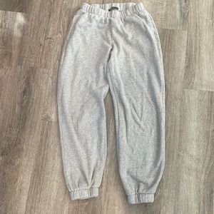 BRANDY MELVILLE SWEATPANTS